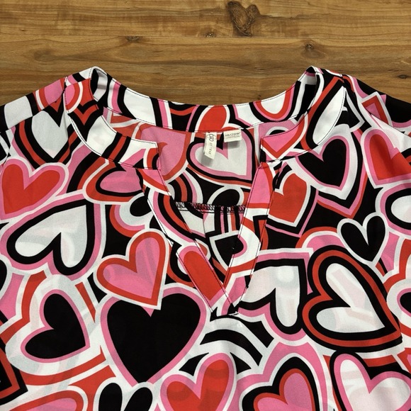 Cato Women's Allover Heart‎ Print Tunic Size 18/20W Pink Valentine Love Plus - Picture 3 of 7